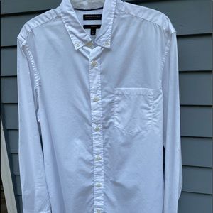 Banana Republic Custom 078 wash shirt slim style.